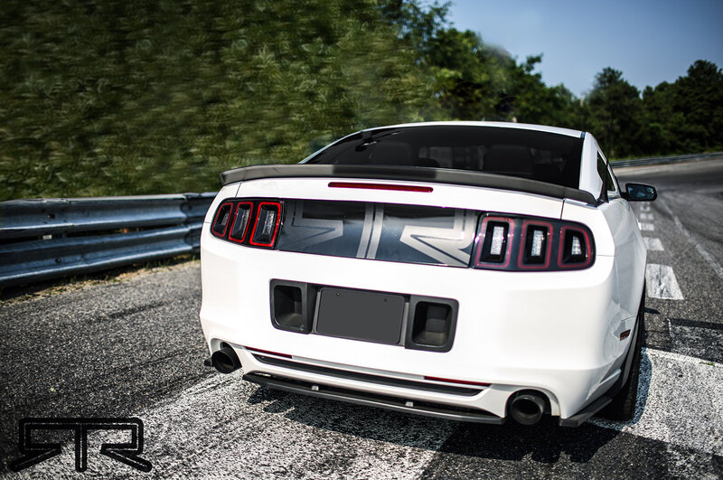 White Ford Mustang — Dynamic, Afternoon