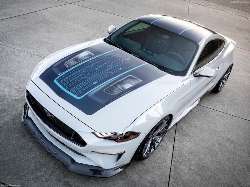 White Ford Mustang — Modern