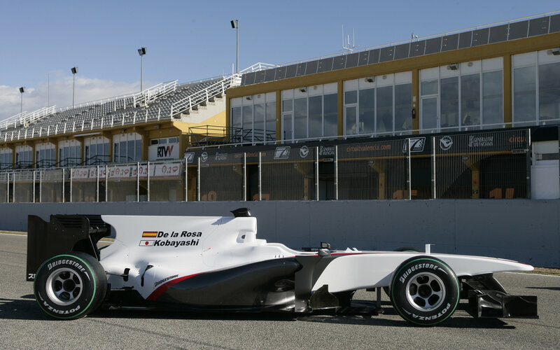 White Formula One Car — Calm, Afternoon