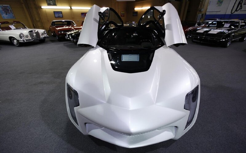 White Futuristic Car — Neutral, Photograph