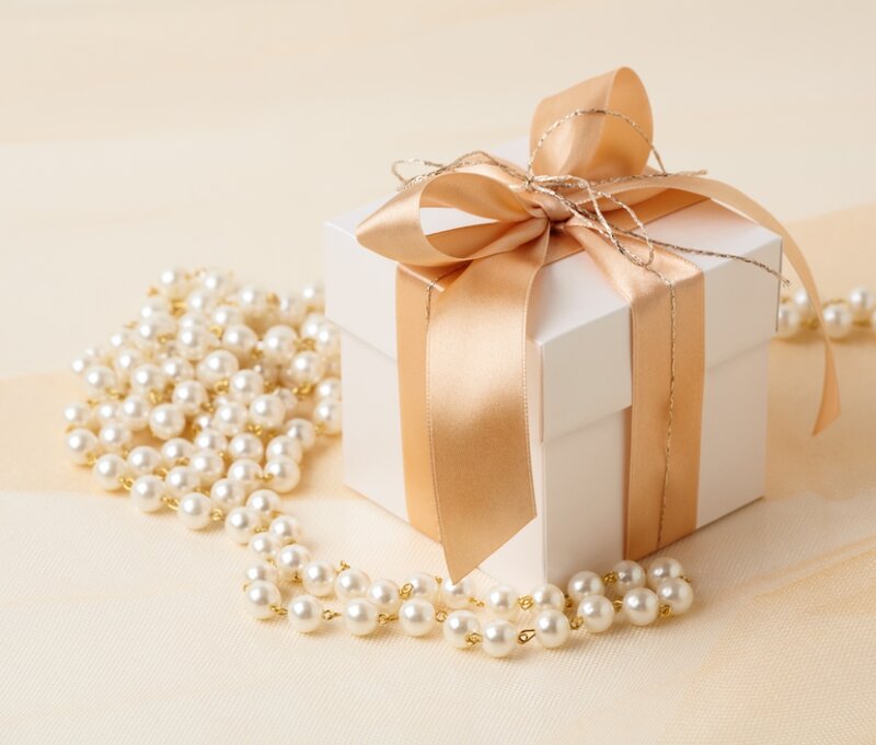 White Gift Box with Pearls