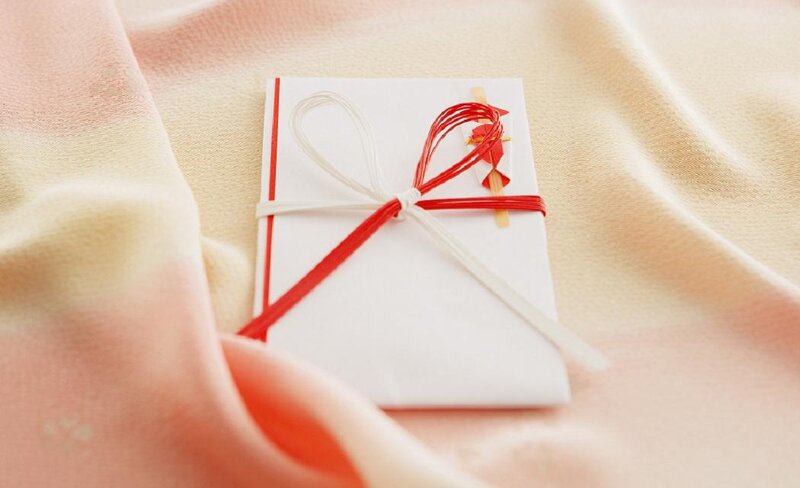 White Gift Box with Ribbon — Serene