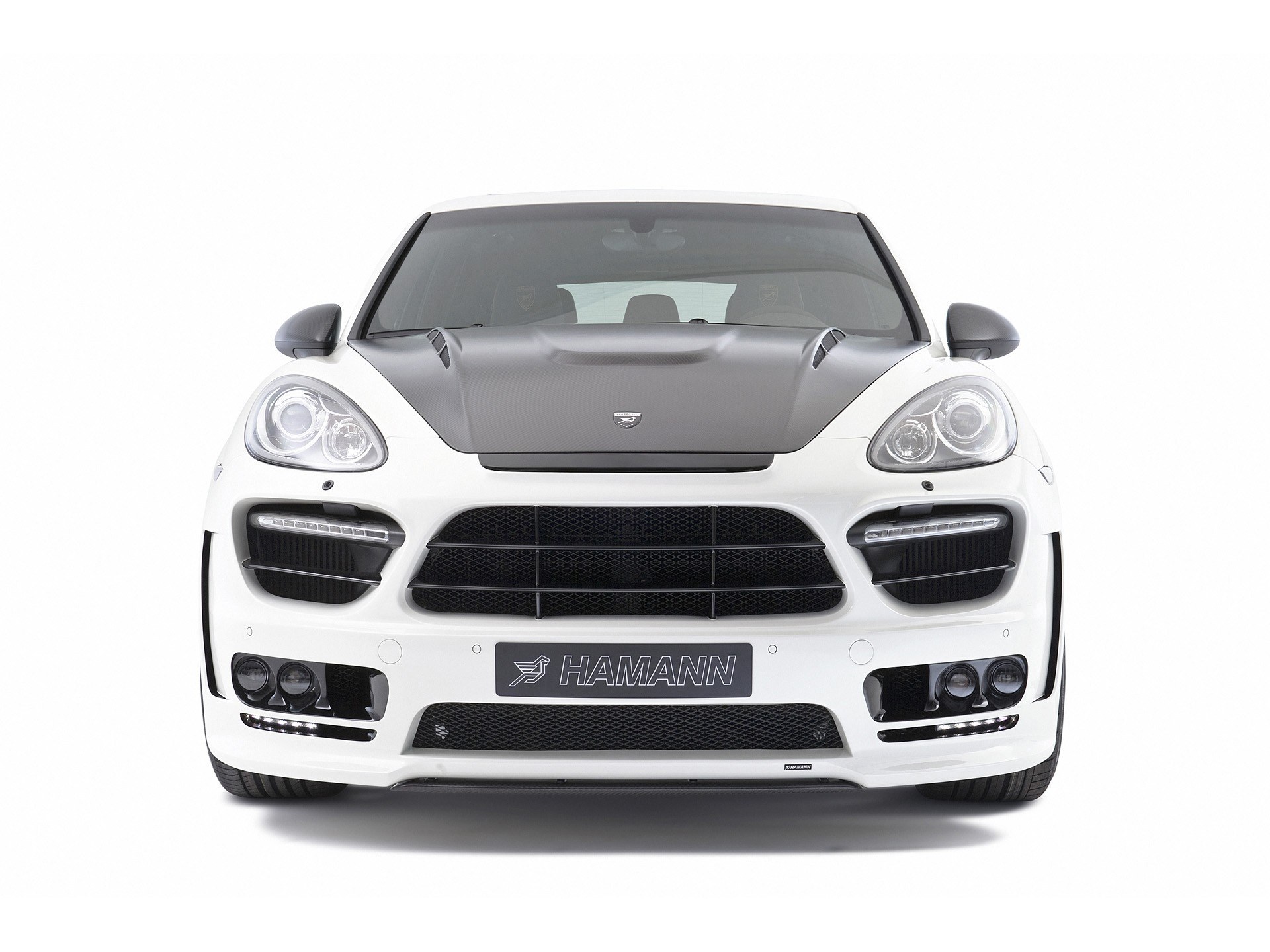 white hamann porsche cayenne