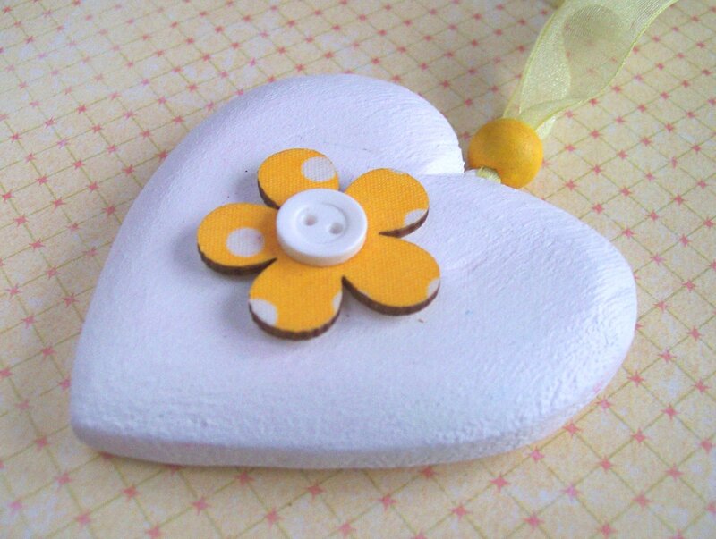 White Heart Ornament — Calm, Photograph