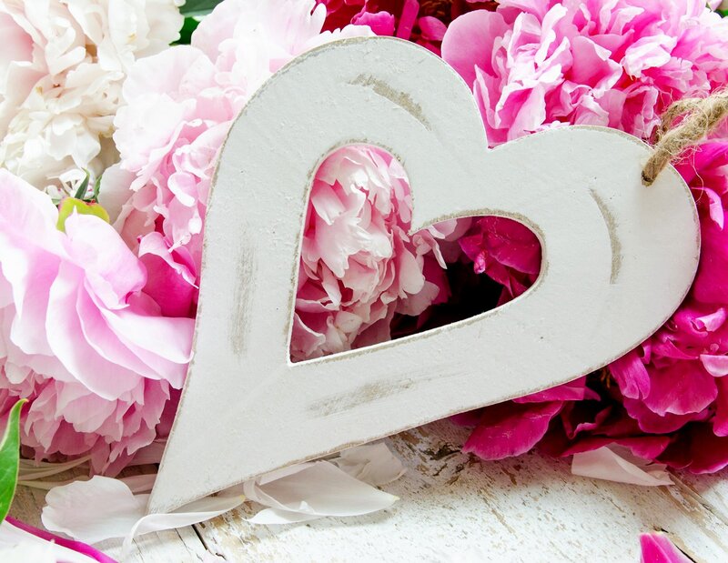 White Heart with Peonies