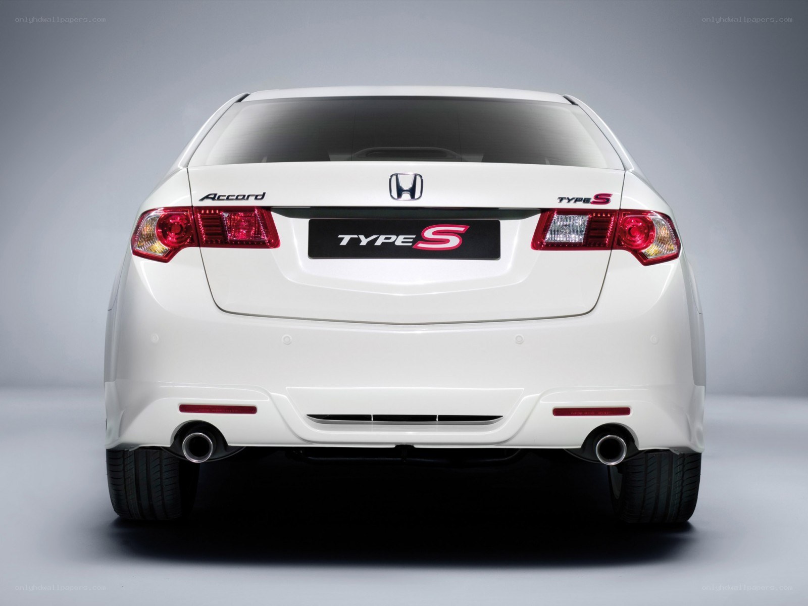 white honda accord type s rear view