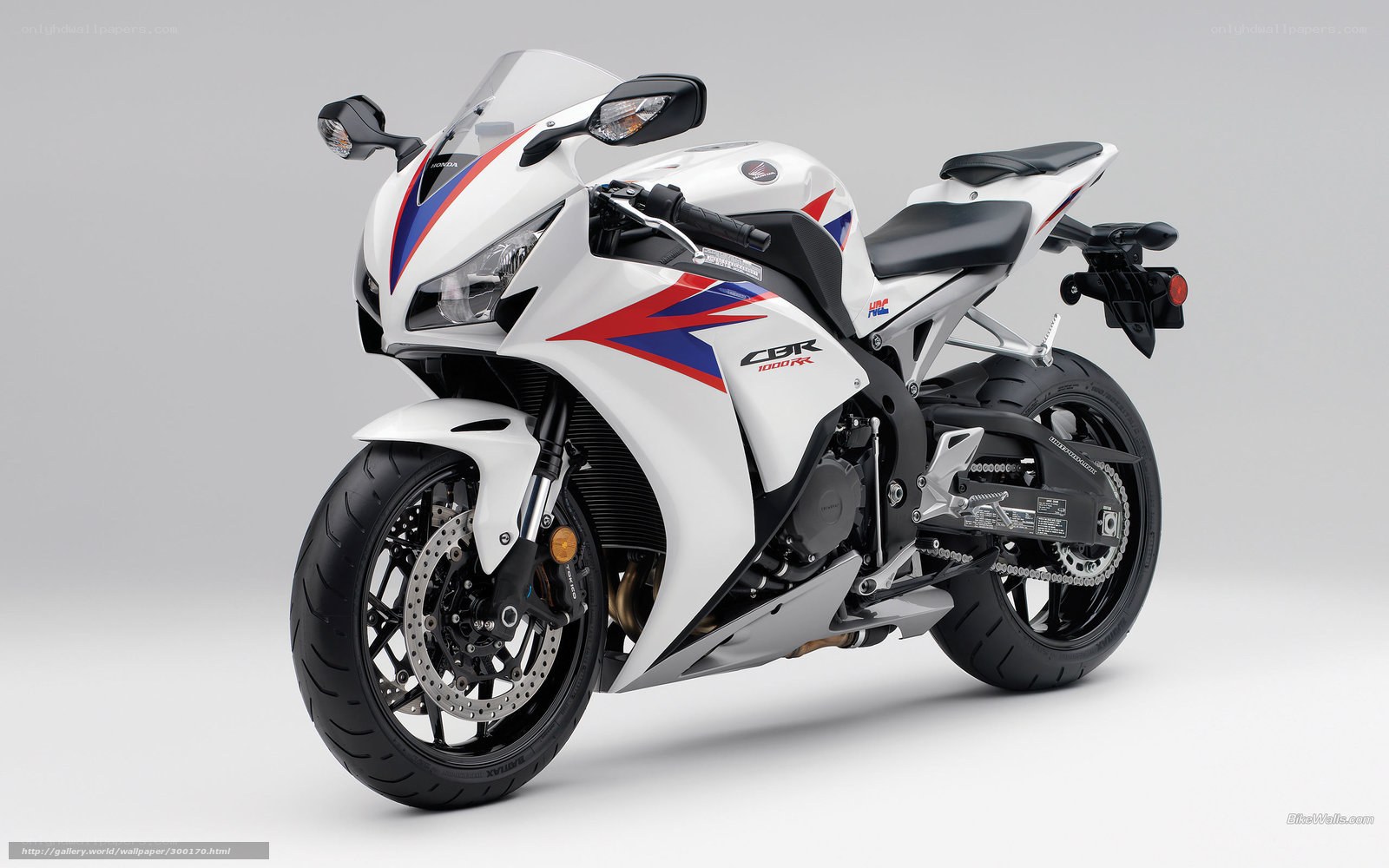 white honda cbr1000rr motorcycle