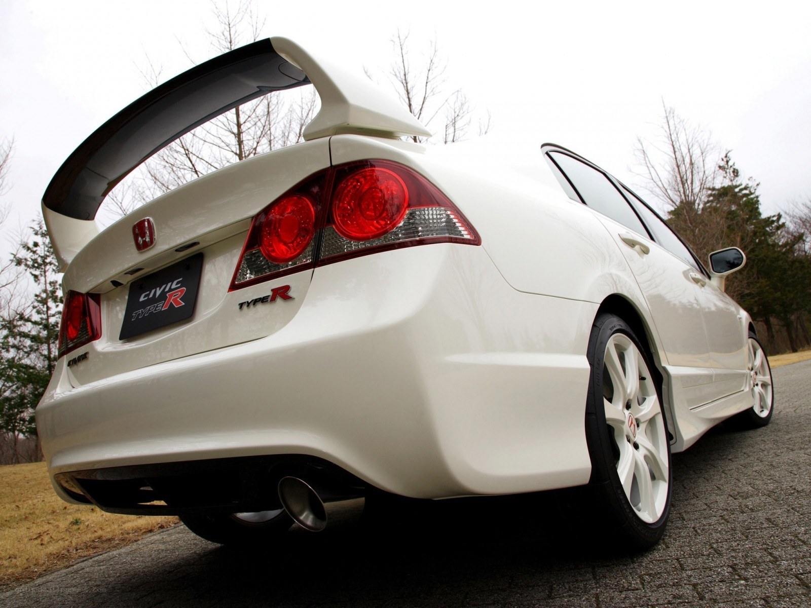 white honda civic type r