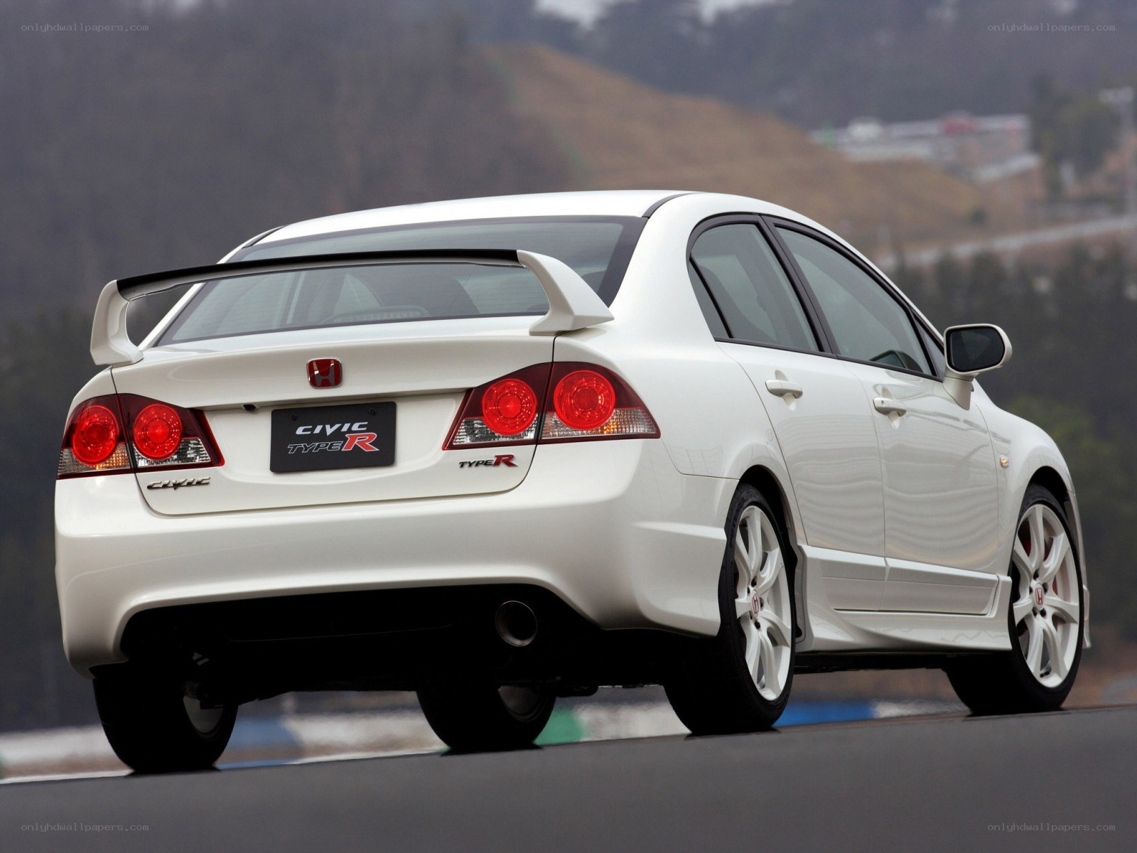 white honda civic type r