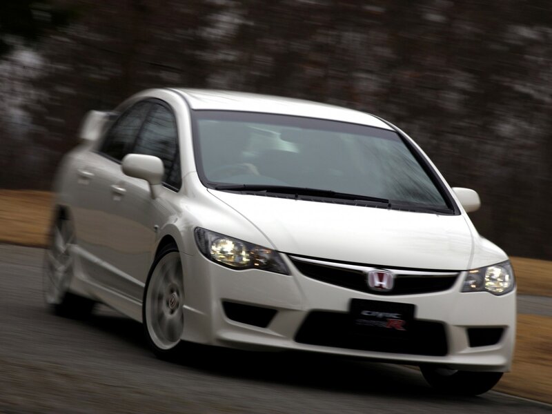white honda civic type r in motion