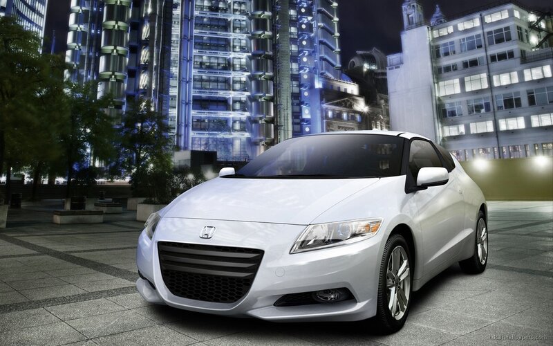 White Honda CR-Z at night