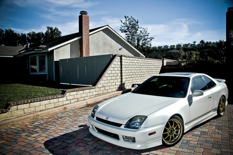 White Honda Prelude