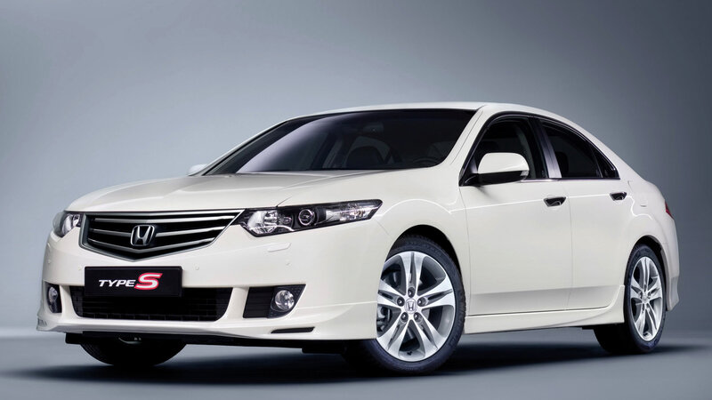 White Honda Type S