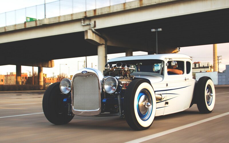 White Hot Rod Car — Dynamic, Sunset