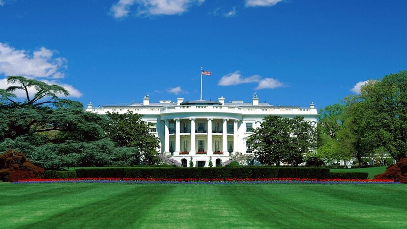 White House Building — Green