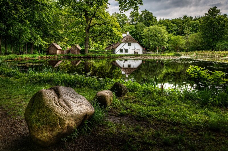 White House by Pond — Green, Serene