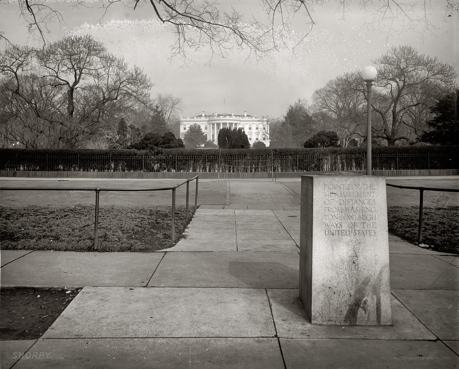 White House from the mile marker
