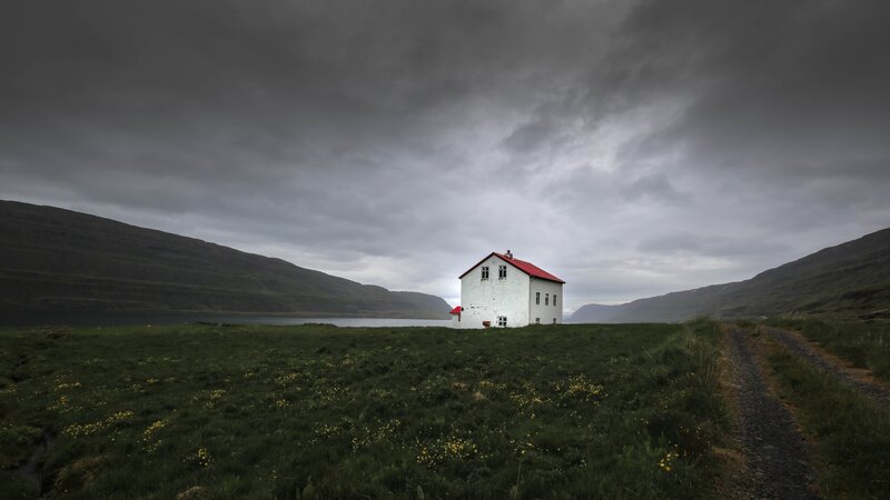 White House on Grassland