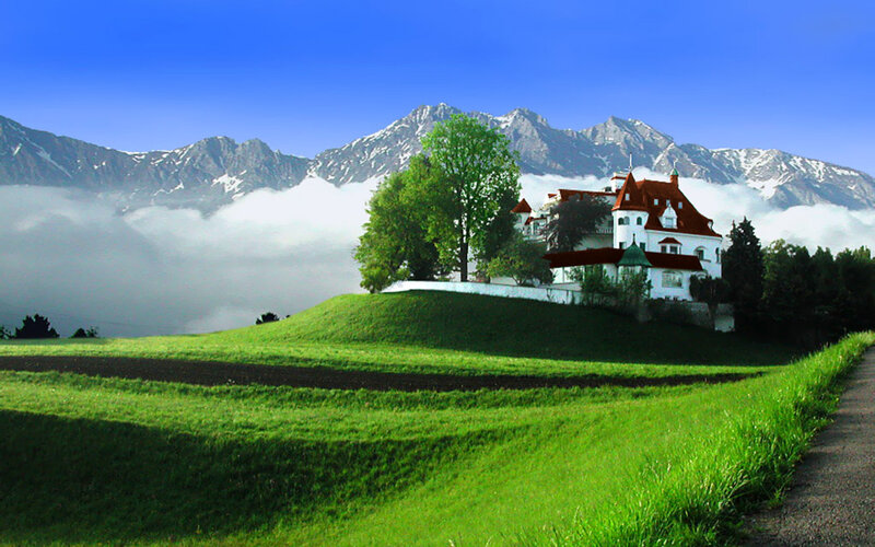 White House on Hill — Green