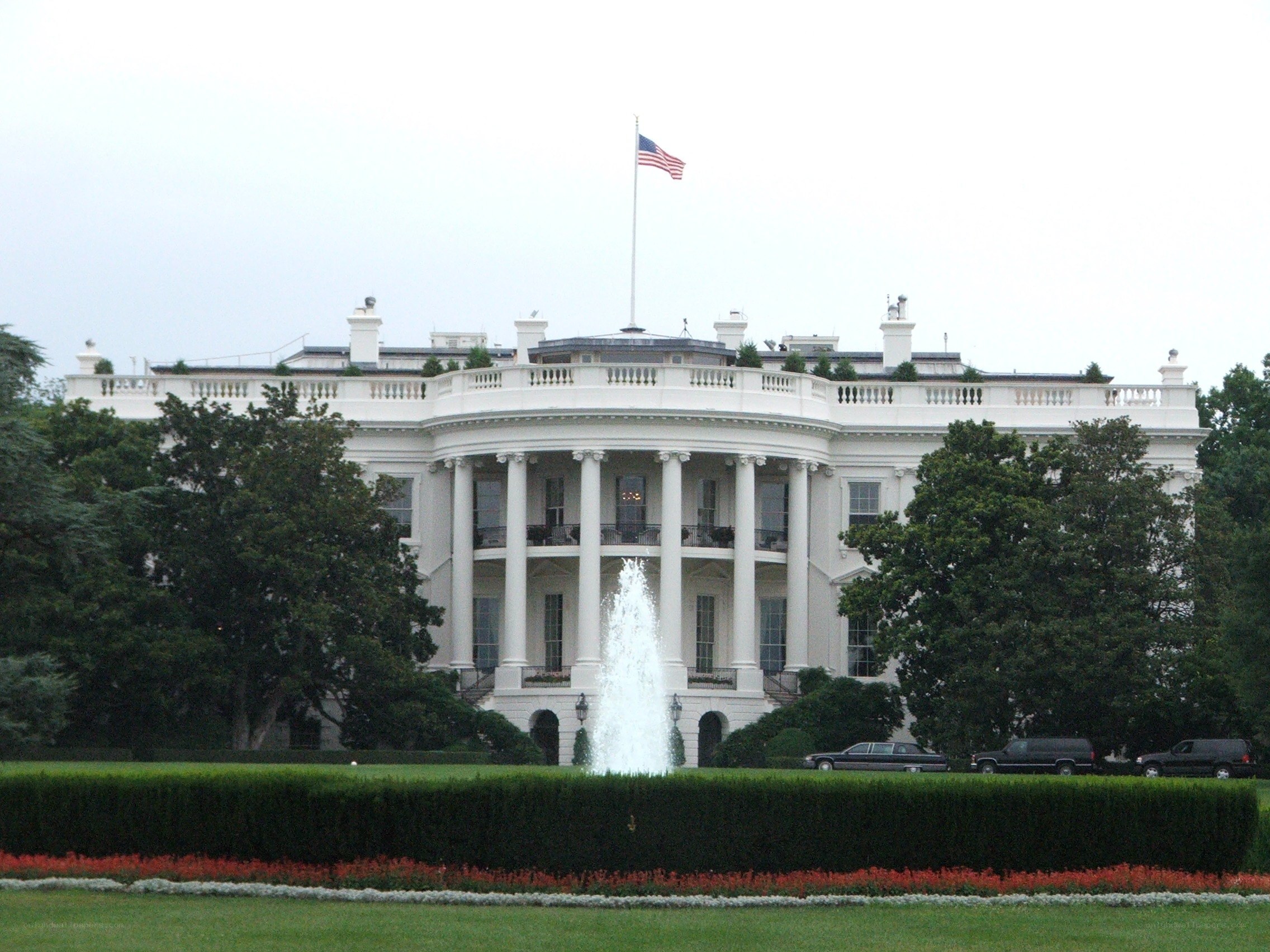 White House with fountain