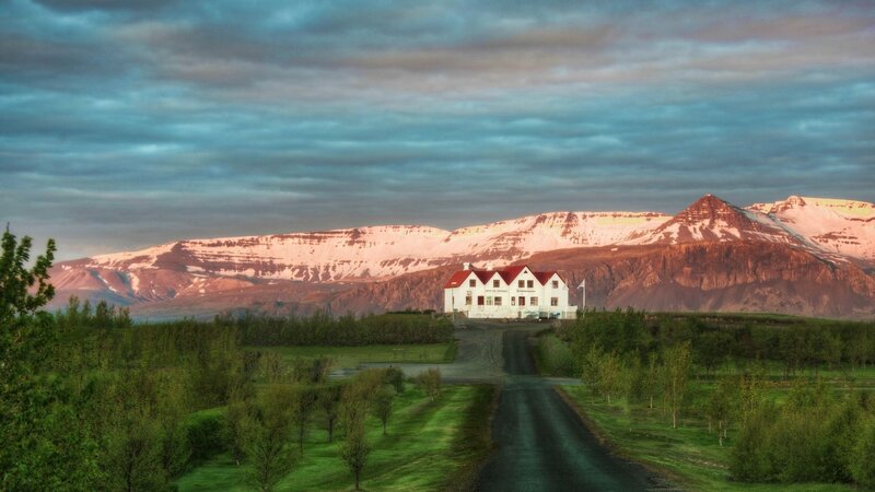 White House with Mountains