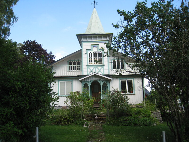 White House with Steeple