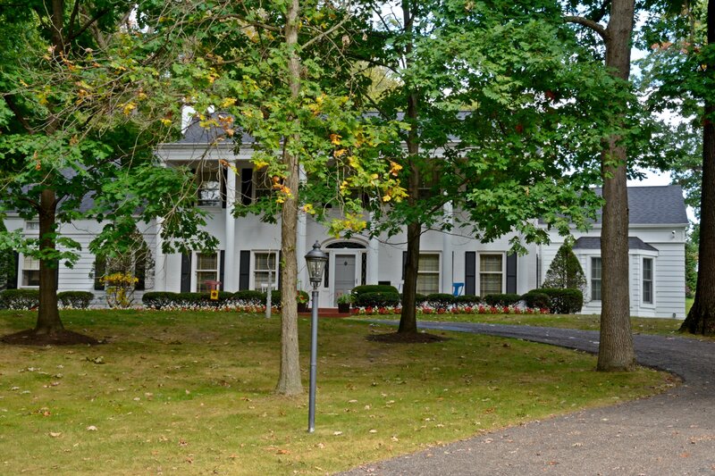 White House with Trees — Green, Serene, Autumn