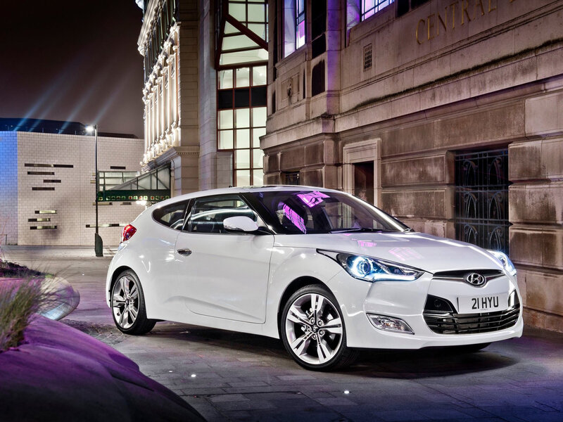 White Hyundai Veloster