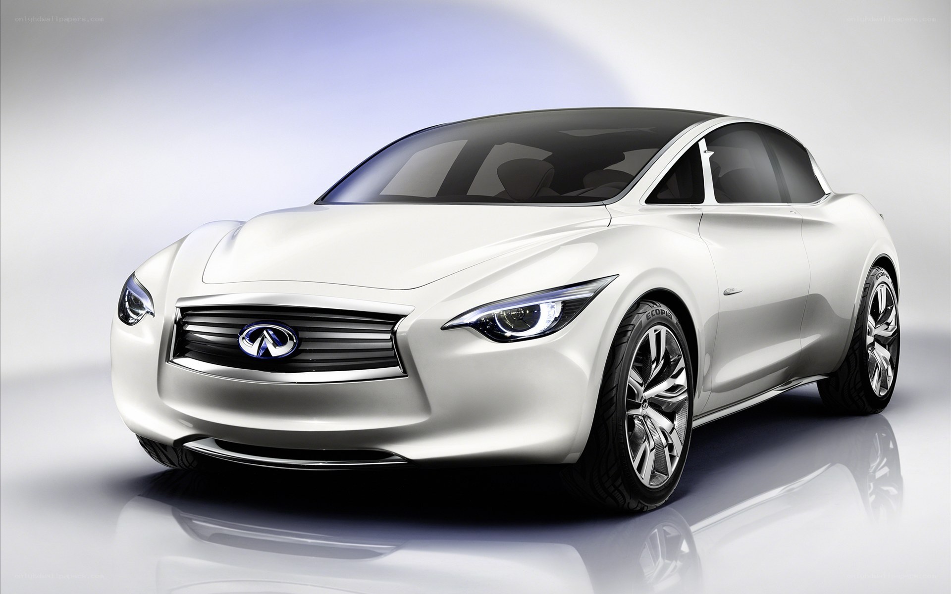 white infiniti concept car