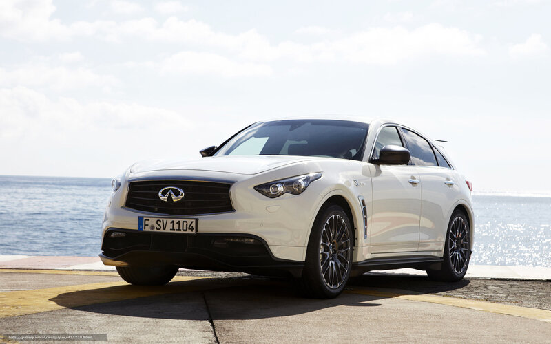 White Infiniti QX70 by the sea