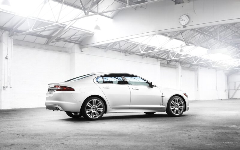 white jaguar xj sedan