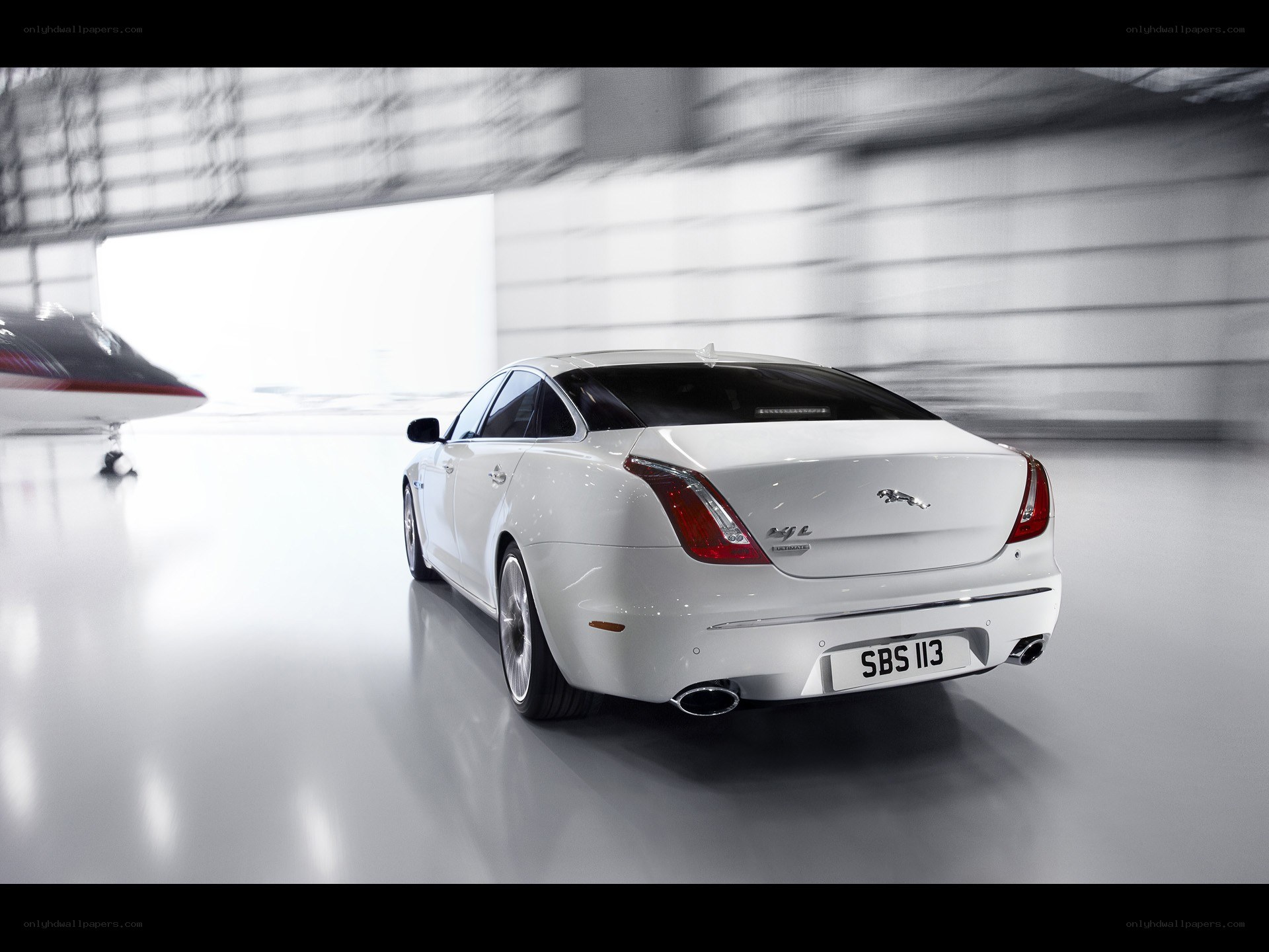 White Jaguar XJL Ultimate