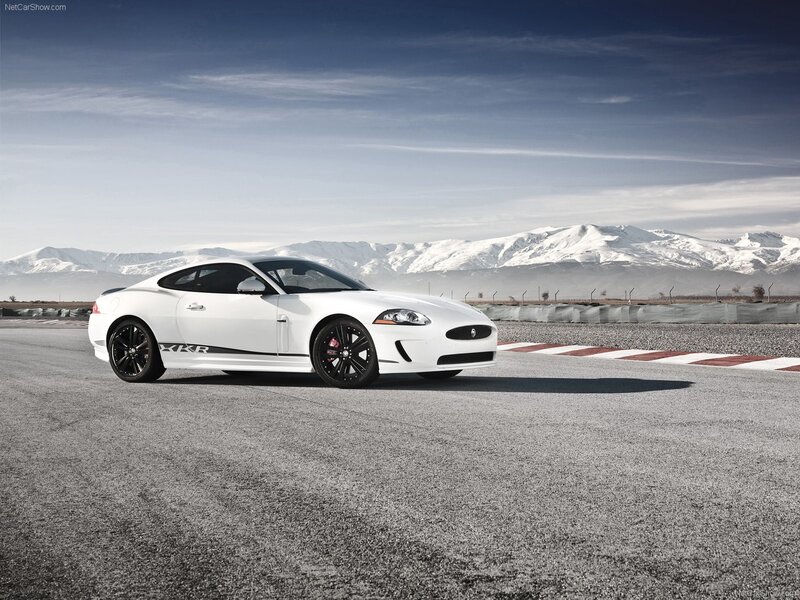 White Jaguar Xkr — Dramatic