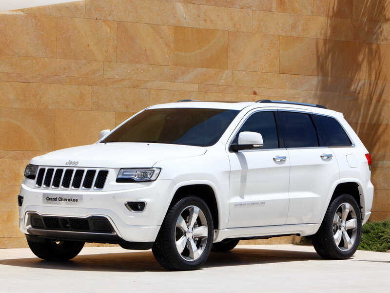 White Jeep Grand Cherokee — Neutral