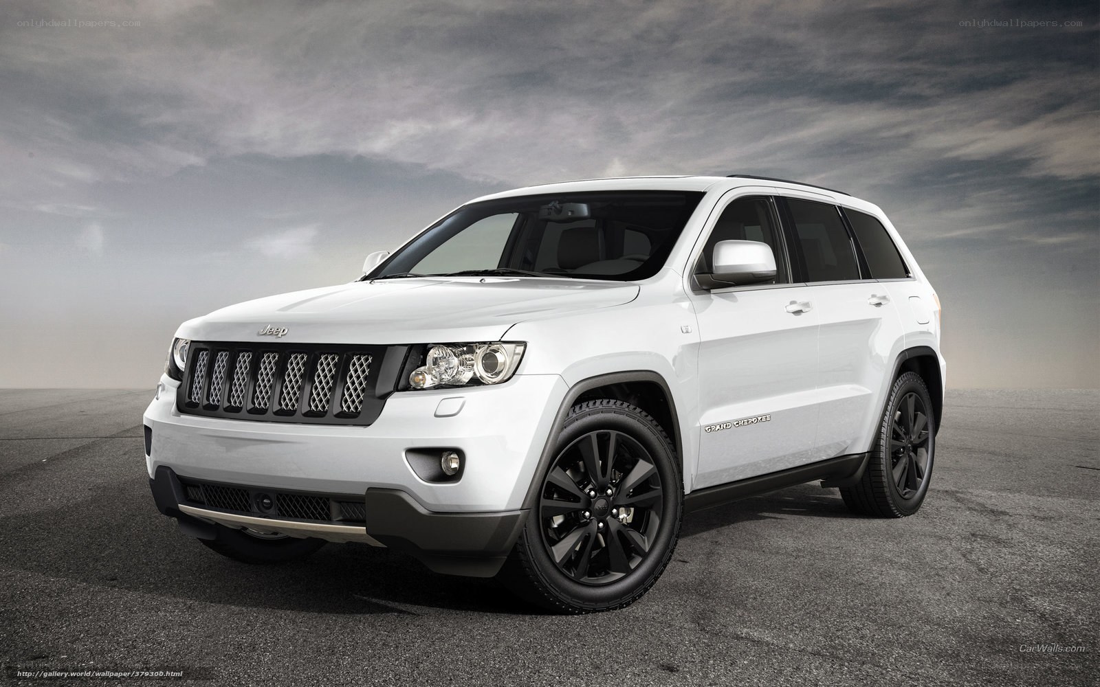 white jeep grand cherokee