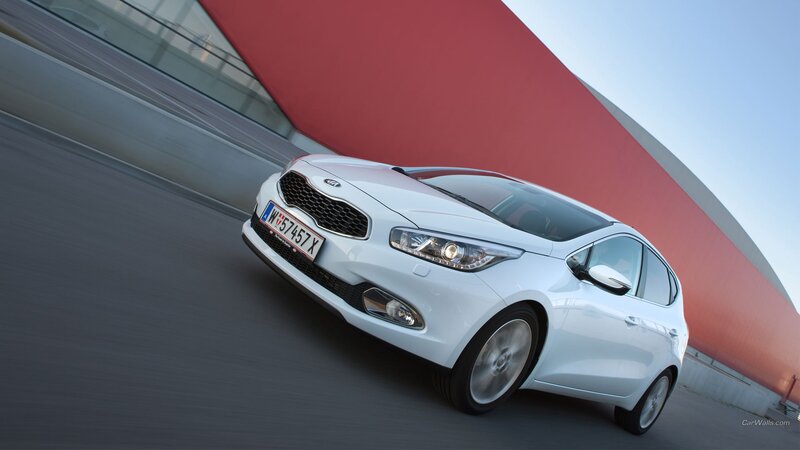 White Kia Cee'd Car — Dynamic, Afternoon