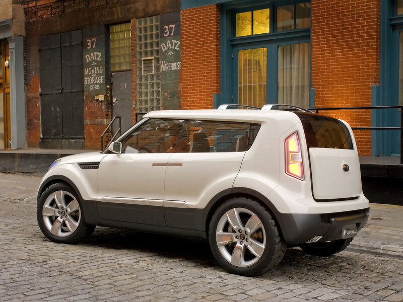 White Kia Soul Concept