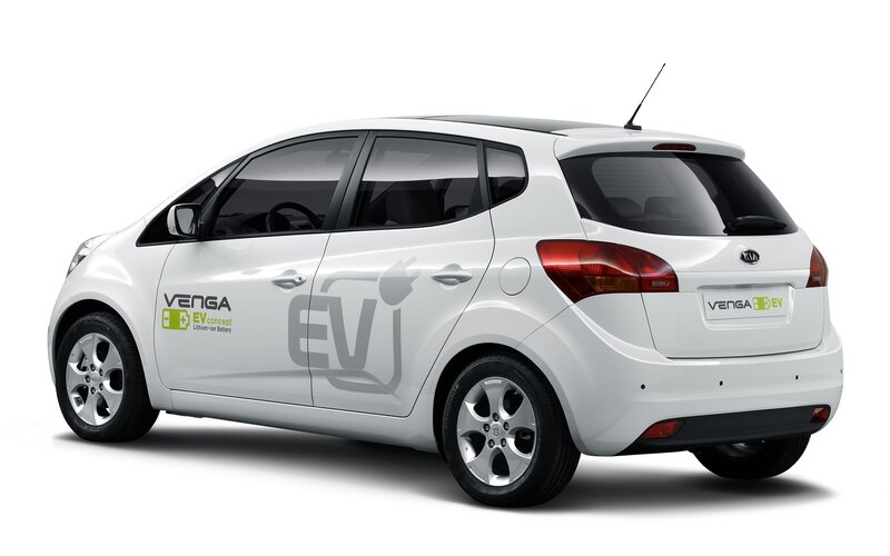 White Kia Venga EV concept