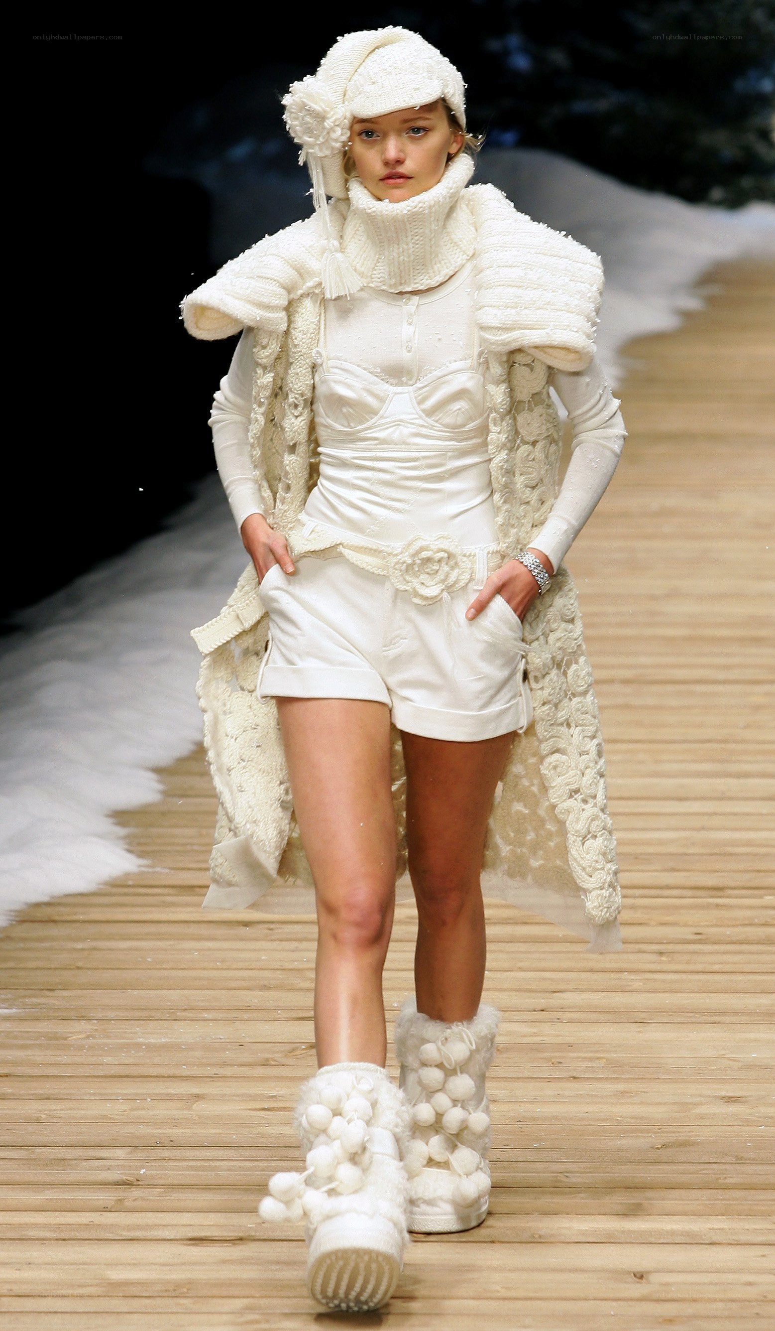 White knit fashion ensemble