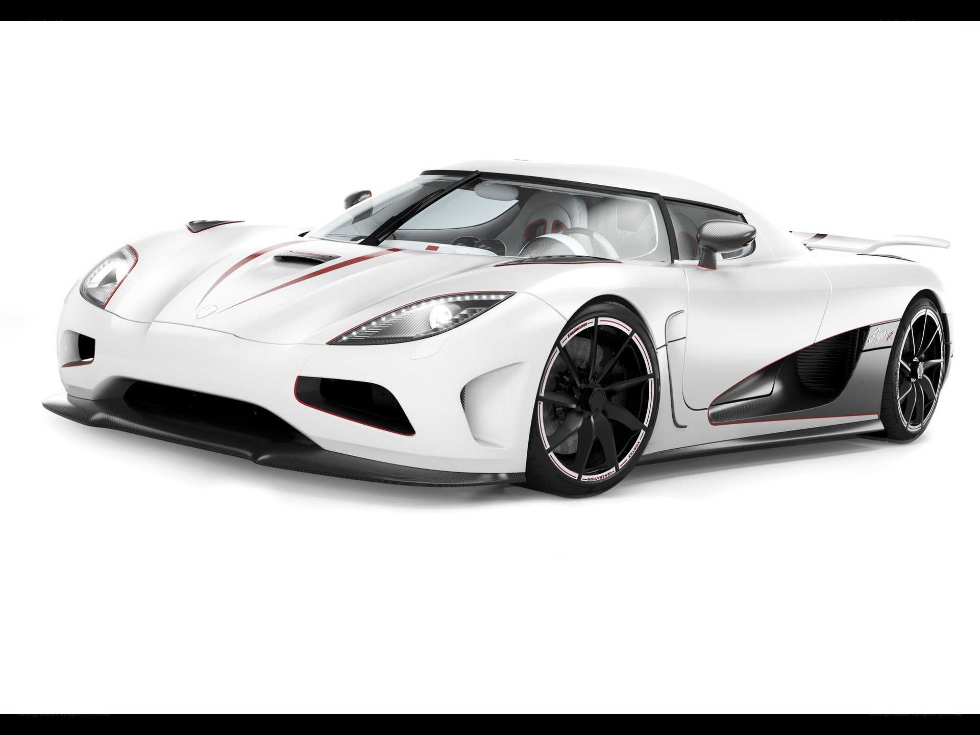 white Koenigsegg Agera R