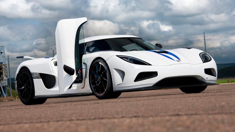 White Koenigsegg Agera R sports car