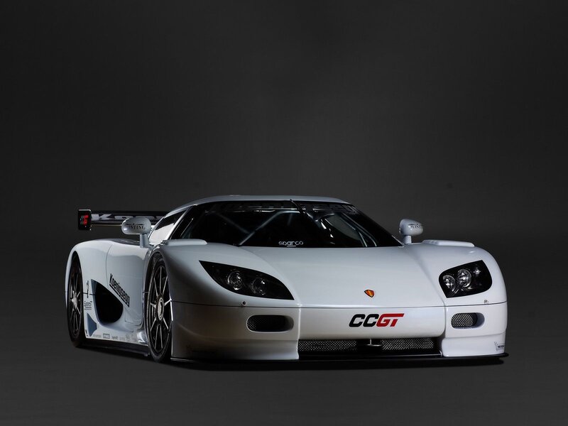 White Koenigsegg CC GT race car