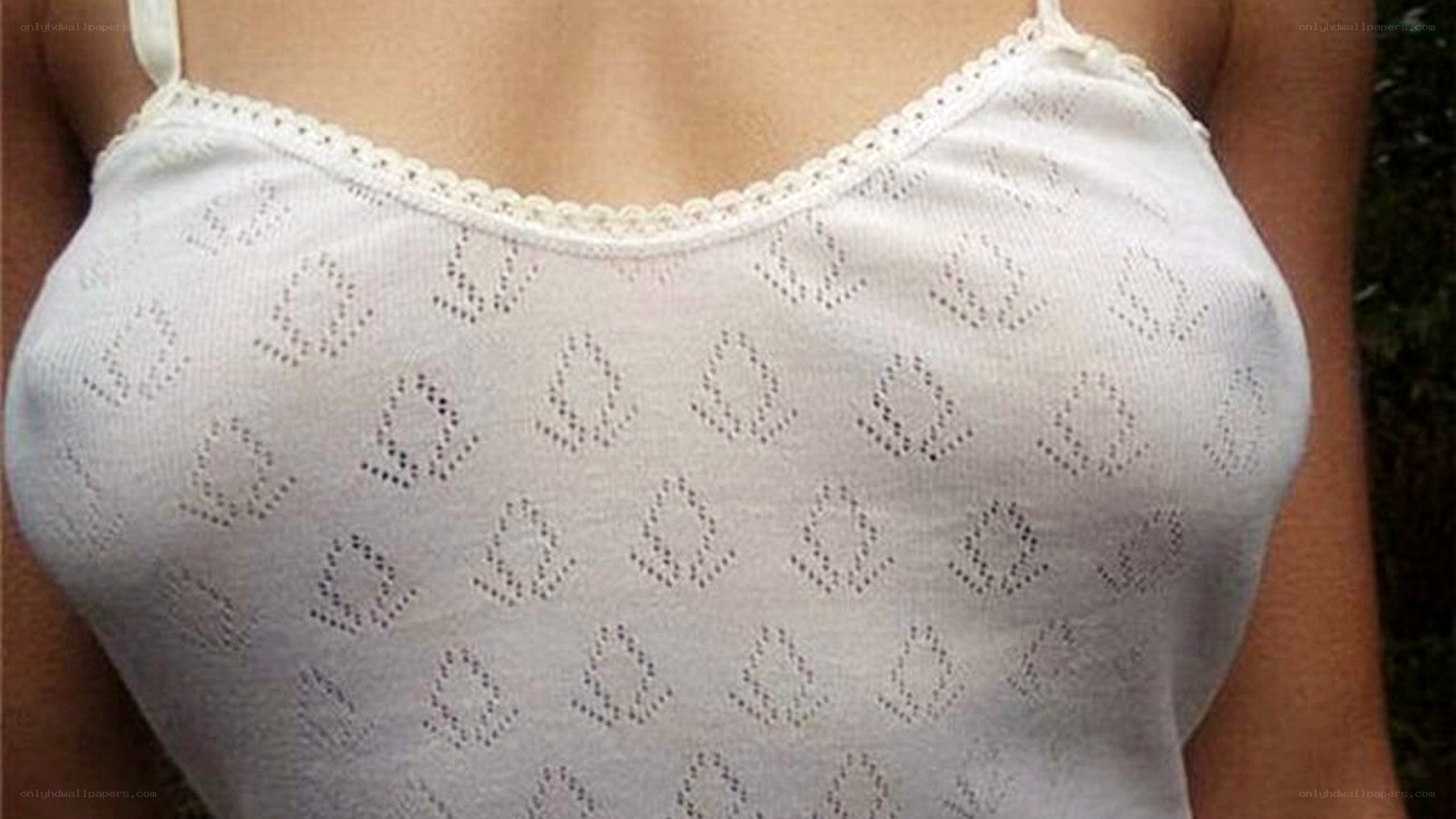 white lace top close-up