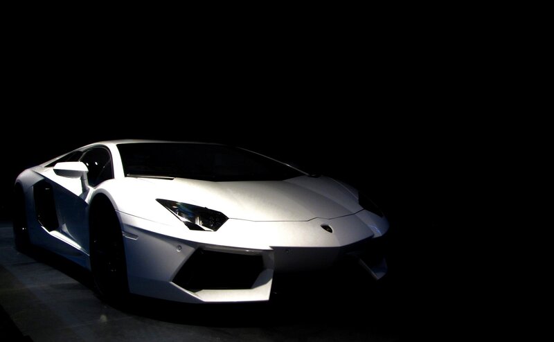 White Lamborghini Aventador