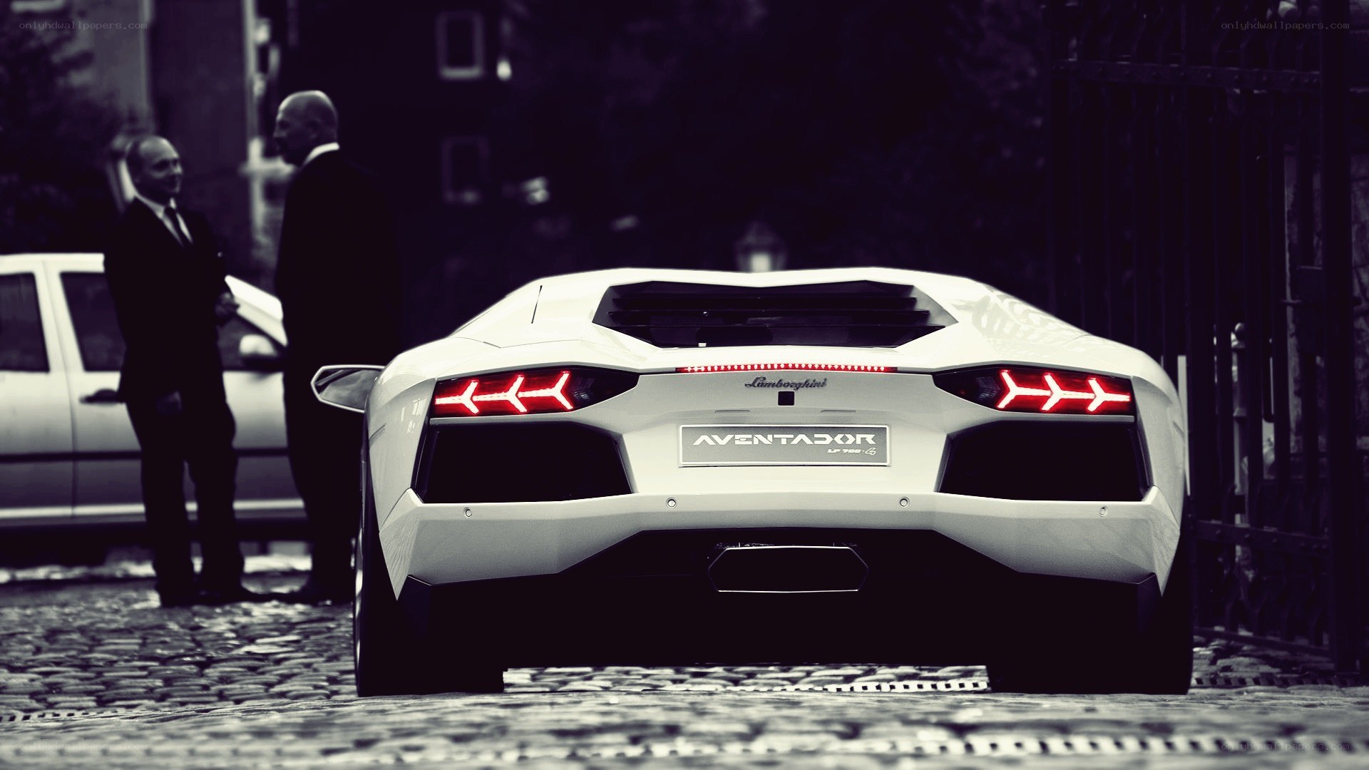 White Lamborghini Aventador
