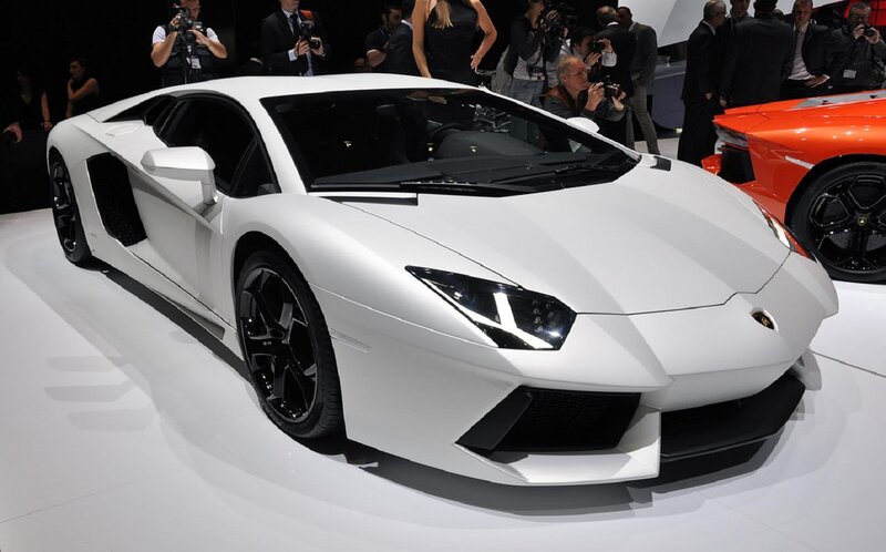 White Lamborghini Aventador — Dramatic, Photograph