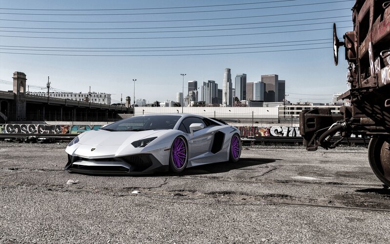White Lamborghini Aventador — Gray