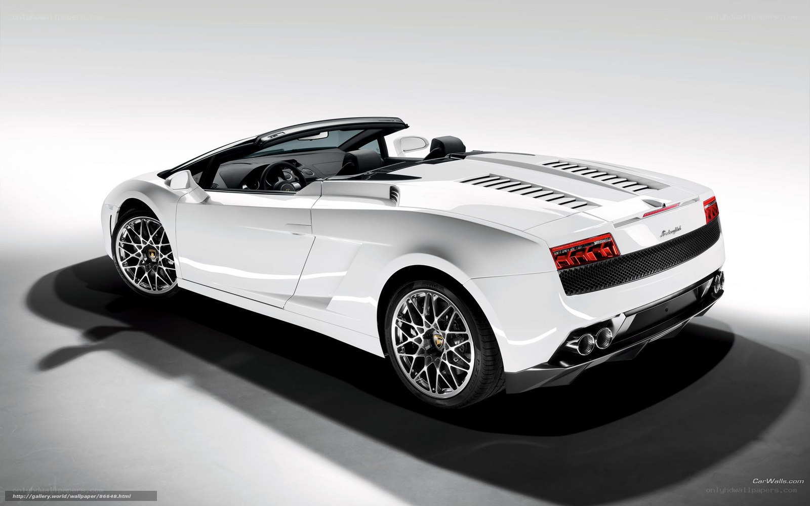White Lamborghini Gallardo Spyder