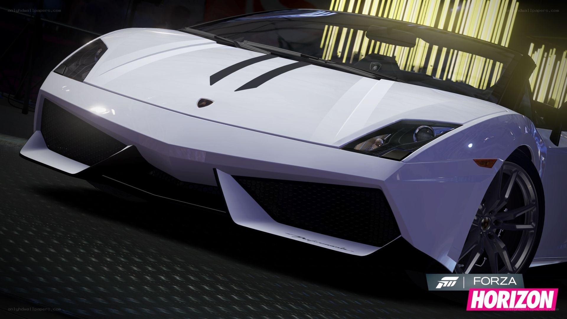white lamborghini in forza horizon