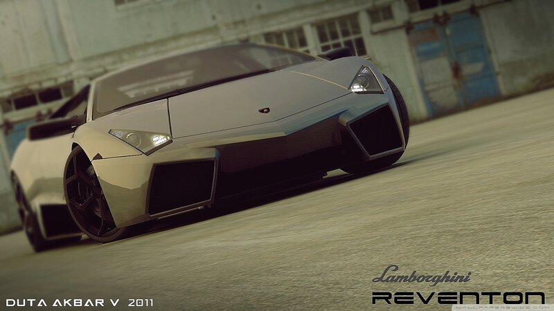 White Lamborghini Reventon